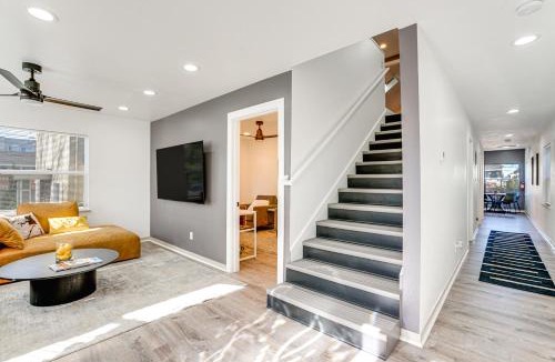 West Alameda House | Walk to Crab Cove Beach: Alameda Home w/Game Room