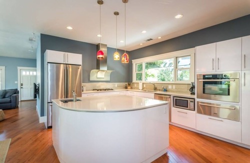 Paso Robles House | Walk to Downtown + EV Charger | Paso Robles Wine Country | Bungalow on Vine