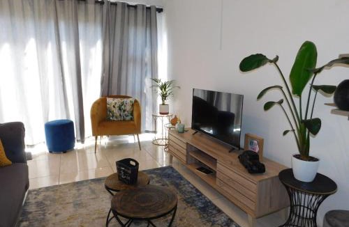 Pretoria Apartment | Wapadrand Modern Self-catering Apartment
