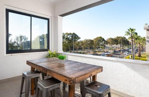 Green Point Apartment | Warwick Mansions 8