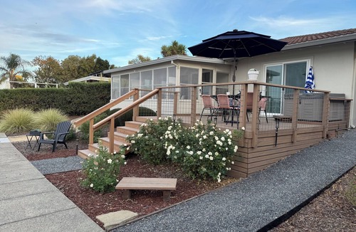 Novato House | WATCH THE SETTING SUN & THE MARIN MOUNTAINS OR KAYAK THE LAGOON from the dock