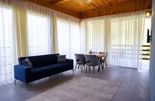 Ulupinar Hotel | Waterfall Heaven House