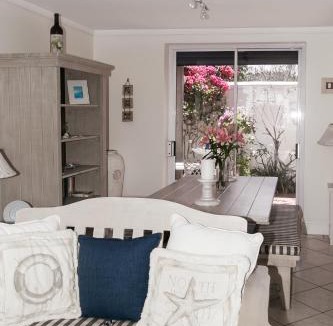 Knysna Central House | Waterfront - 10 Spinniker Knysna Quays