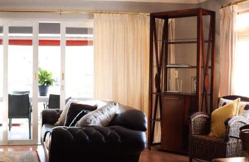 Knysna Central Apartment | Waterfront Delight