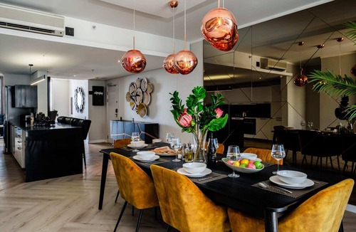 Victoria and Alfred Waterfront Apartment | Waterfront Elegance at Harbour Bridge 413