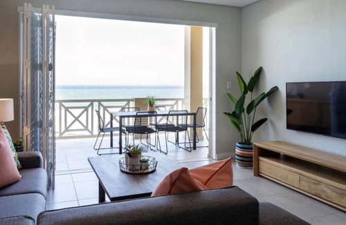 Selection Beach Apartment | Waterfront Getaway, 2 Bedroom Seaside Bliss