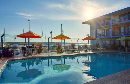 Jack London District Hotel | Waterfront Hotel, part of JdV by Hyatt