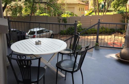 Pretoria Apartment | Waterhouse Guest Lodge - Indus Street