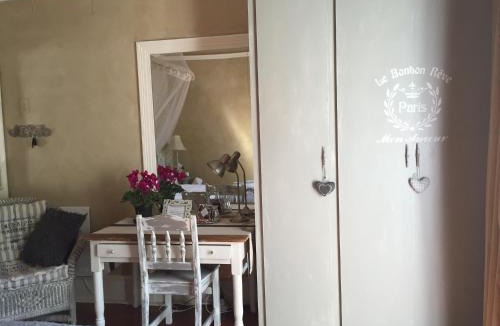 Muckleneuk House | Waterhouse Guest Lodge in Muckleneuk