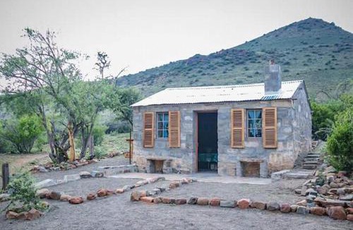 Graaff-Reinet House | Waterval farmstay