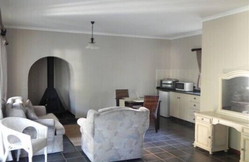 Fort Nottingham Cottage | Waterwoods Cottages