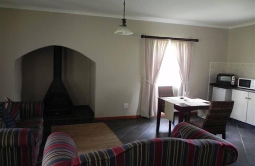 Fort Nottingham Cottage | Waterwoods Cottages