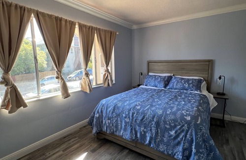 Oakland Apartment | Welcoming Lake Merritt Parks & Gardens vibrant & cosy 1 bed/1Bath