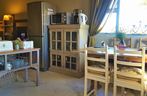 West Beach Apartment | West Beach Cottages - Lilacs Guesthouse