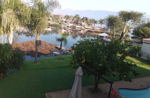 Hartbeespoort House | Westlake Waterfront Villa