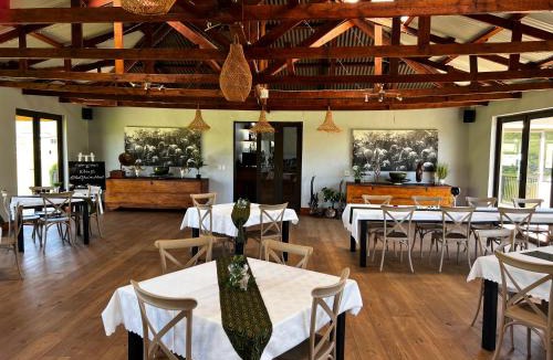 Pixley Ka Seme Cabin | Wetlands Game Lodge