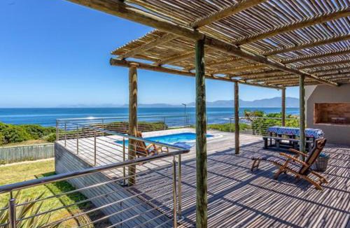 Gansbaai Villa | Whale Sea Cottage