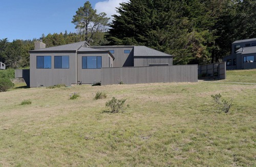 Sea Ranch House | Whaletale Sea Ranch Retreat, Ocean views, king bedrooms dog friendly