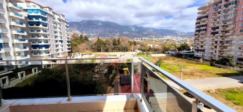 Mahmutlar Apartment | White Gold Avokado