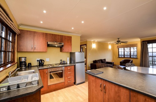 White River House | White House Lodge