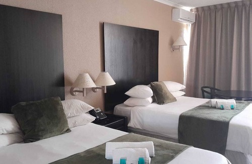 Wilderness Beach Hotel | Wilderness Beach Hotel