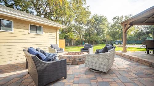 Sonoma Villa | Wildflower by AvantStay
