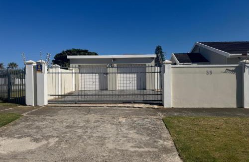 Summerstrand House | Willow Rose