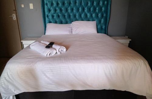 Three Rivers House | Willow's Guesthouse