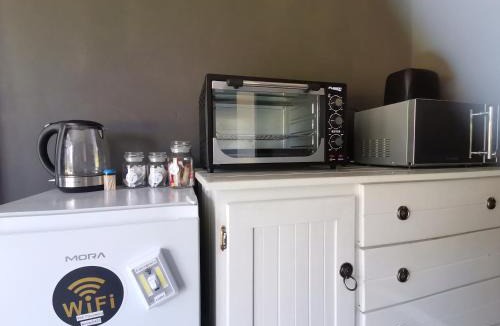 Nelson Mandela Bay Apartment | Windygates Estate Room 1