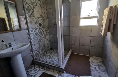 Nelson Mandela Bay House | Windygates Estate Room 3