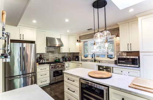 St. Helena House | Wine Country Escape - minutes from downtown Saint Helena