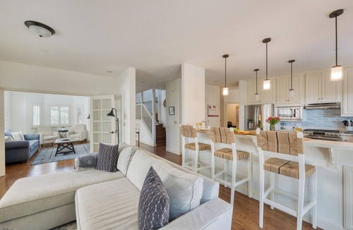 Sonoma House | Wine Country Stay Pool + Hot Tub + Oak Views Near Sonoma Plaza | Casa Osito