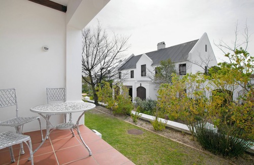 Stellenbosch Villa | Winelands Golf Lodges 12
