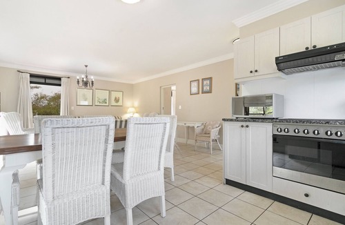 Stellenbosch Villa | Winelands Golf Lodges 26