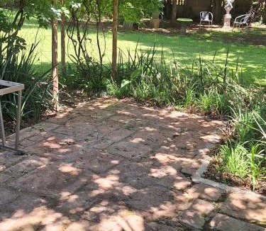 Boksburg House | Woodpecker Bachelor Cottage
