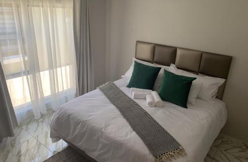 Kranspoort Vakansiedorp Hotel | Yami Nawe Lodge