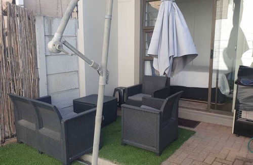 Flamingo Vlei Apartment | "Your Cozy Cape Town Escape: A True Home Away from Home!"