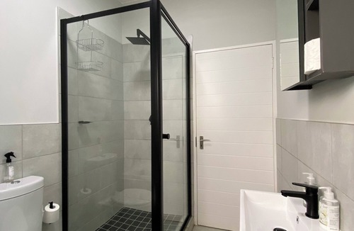 Krugersdorp Apartment | Your cozy temporary home.