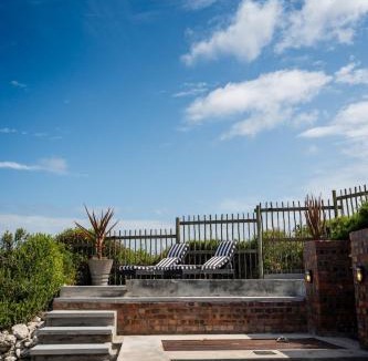 Yzerfontein House | Yzerfontein 3 Bed House with Pool & Sea Views