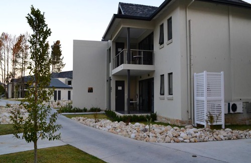 Cape Winelands Apartment | Apartment ∙ 2 bedrooms ∙ 4 guests