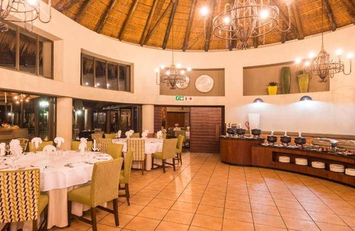 Pilanesberg National Park Cabin | 80 m² Lodge ∙ 127 guests