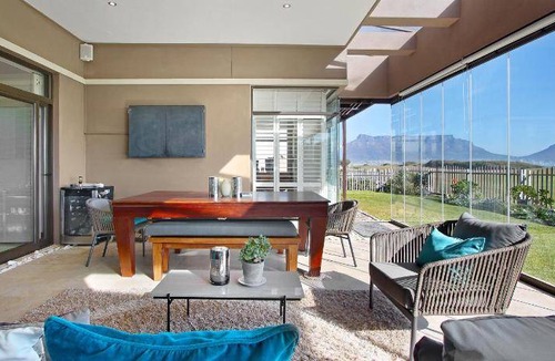 Cape Town Villa | 570 m² Villa ∙ 5 bedrooms ∙ 10 guests