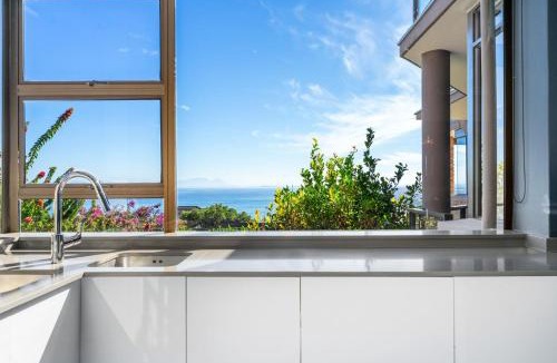 Mountainside Apartment | Zaria Sun Family by Host Agents