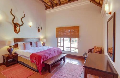 Leeupoort Villa | Zebula 1 Pela Lodge, 4-bedroom house