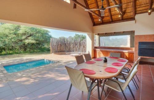 Leeupoort Villa | Zebula 1 Pela Lodge, 4-bedroom house
