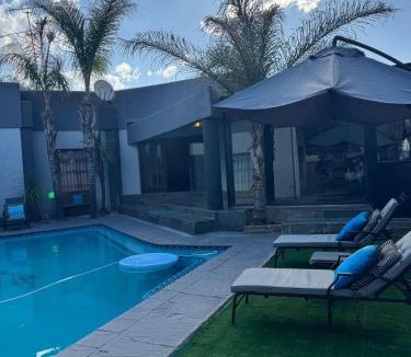 Vereeniging House | Zee Lifestyle Guesthouse