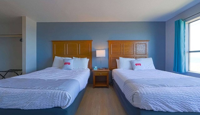 2 Queen Bed | Newport OR in Newport OR