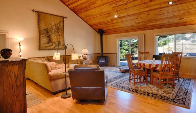 3 bedroom accommodation in Elk in Elk