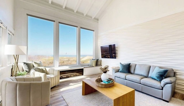 Beachfront home with heated pool, hot tub, sports courts, amazing views, & WFH