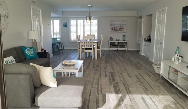 Beautiful island escape in beach community in Fort Pierce